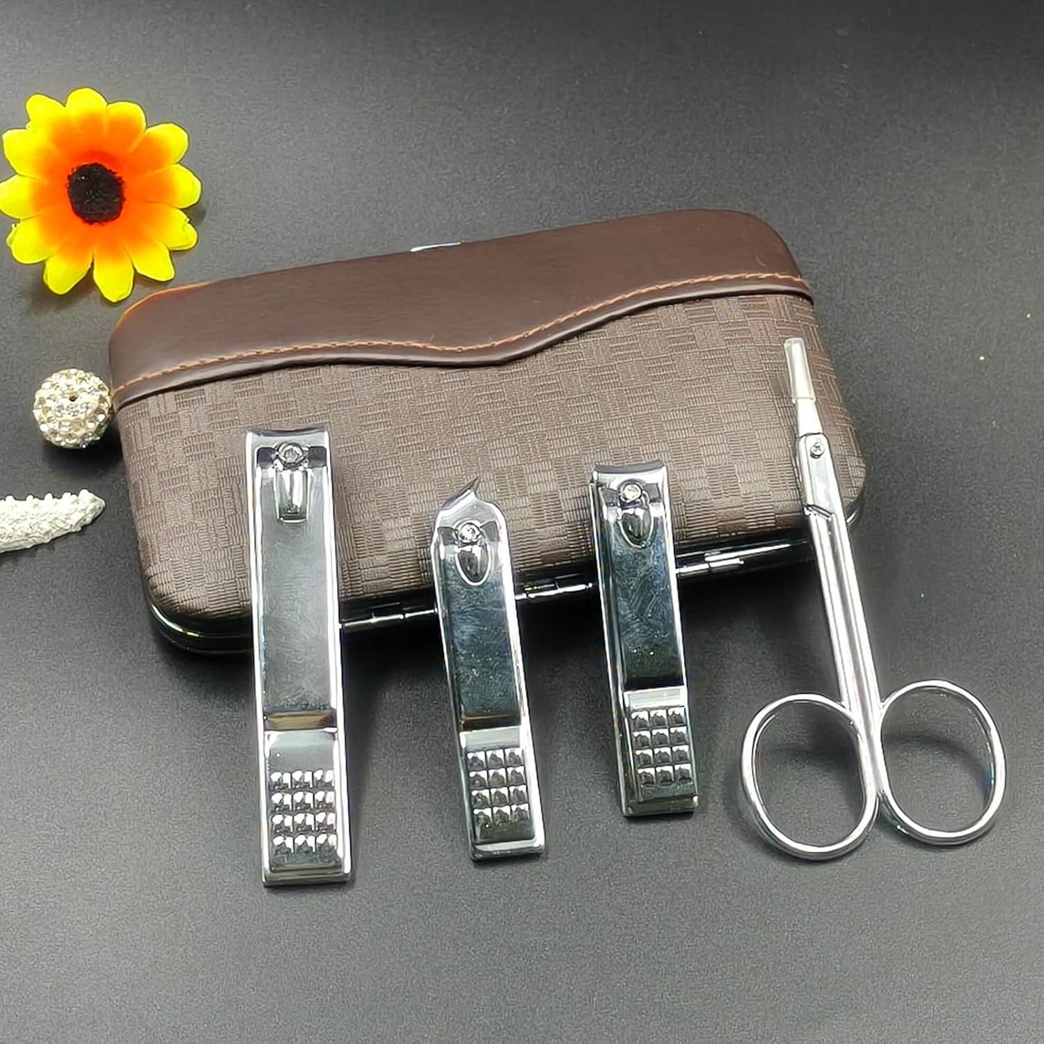 Set de manicura para hombres y - Men'S Grooming Accessories Kit reseña y precio