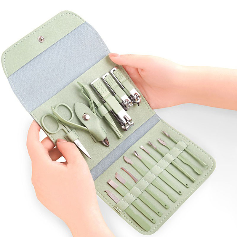 Juego de 16 Piezas de Cortaúña - Nail Care Kit Mens reseña y precio