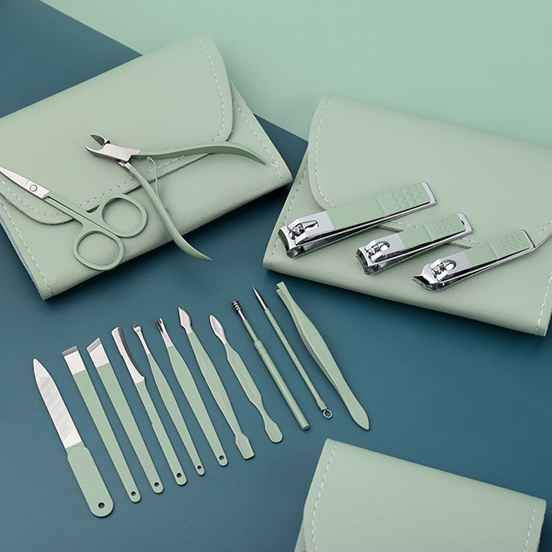 Juego de 16 Piezas de Cortaúña - Nail Care Kit Mens reseña y precio